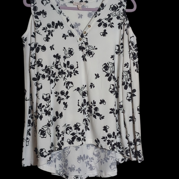 Como Vintage Floral Cold Shoulder Blouse - Black and White - Picture 1 of 4